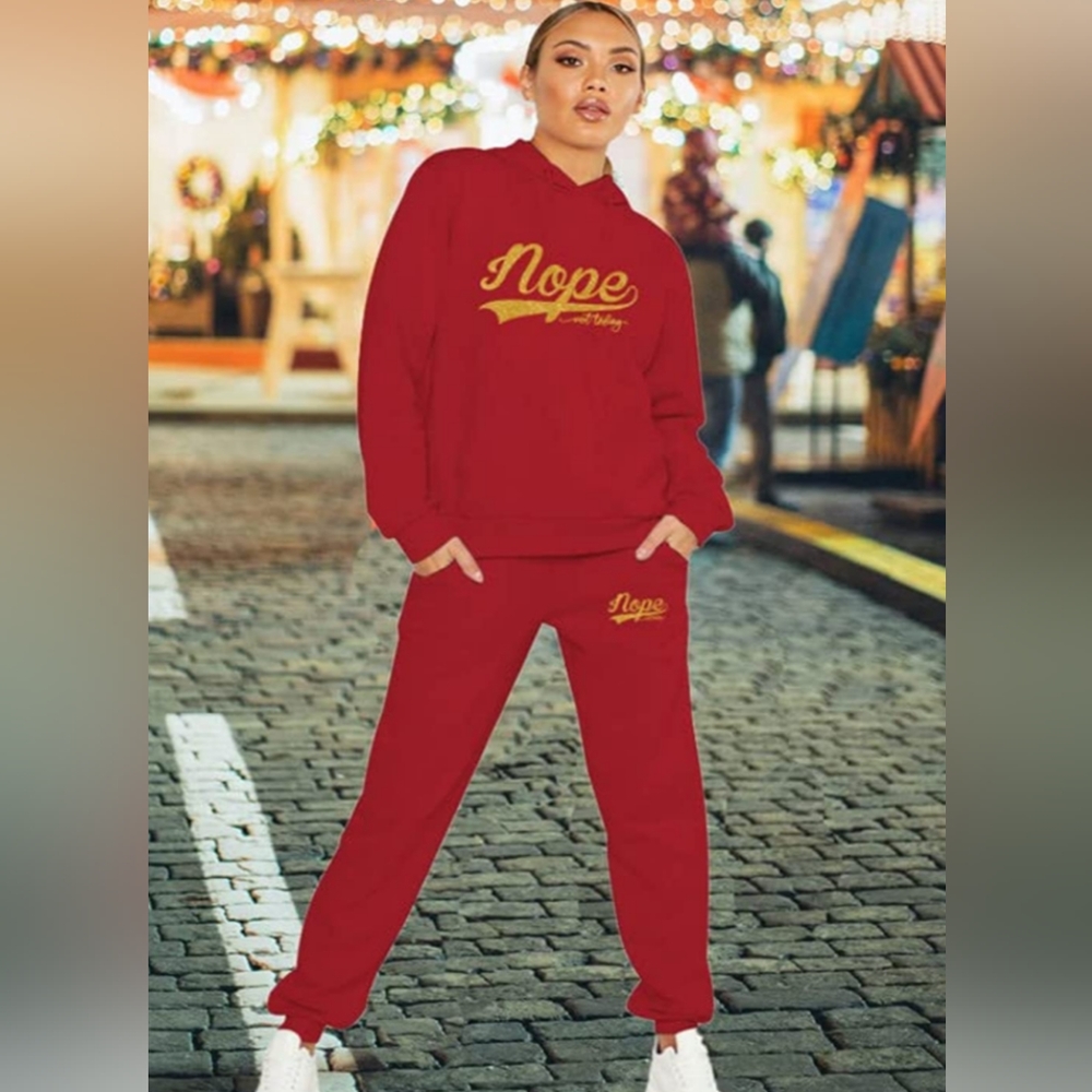 Women's 2 Piece Jogging Suit